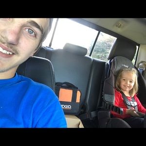 Meet your Posher, Dylan